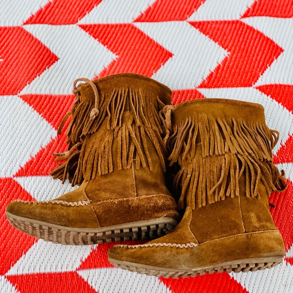 Minnetonka Double Fringe Moccasins